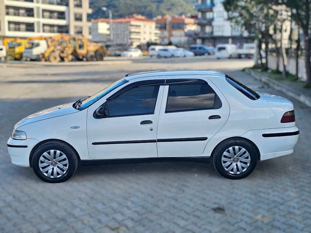 Fiat Albea 1.3 Multijet - 2