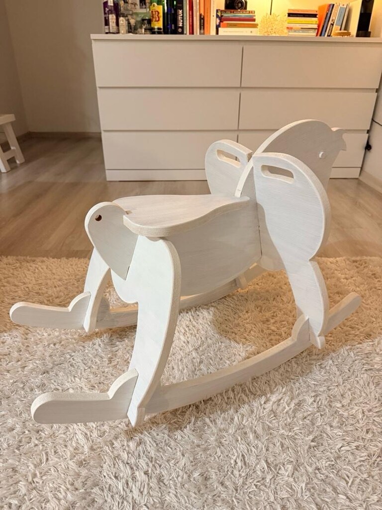 Sallanan Ahşap At - 2