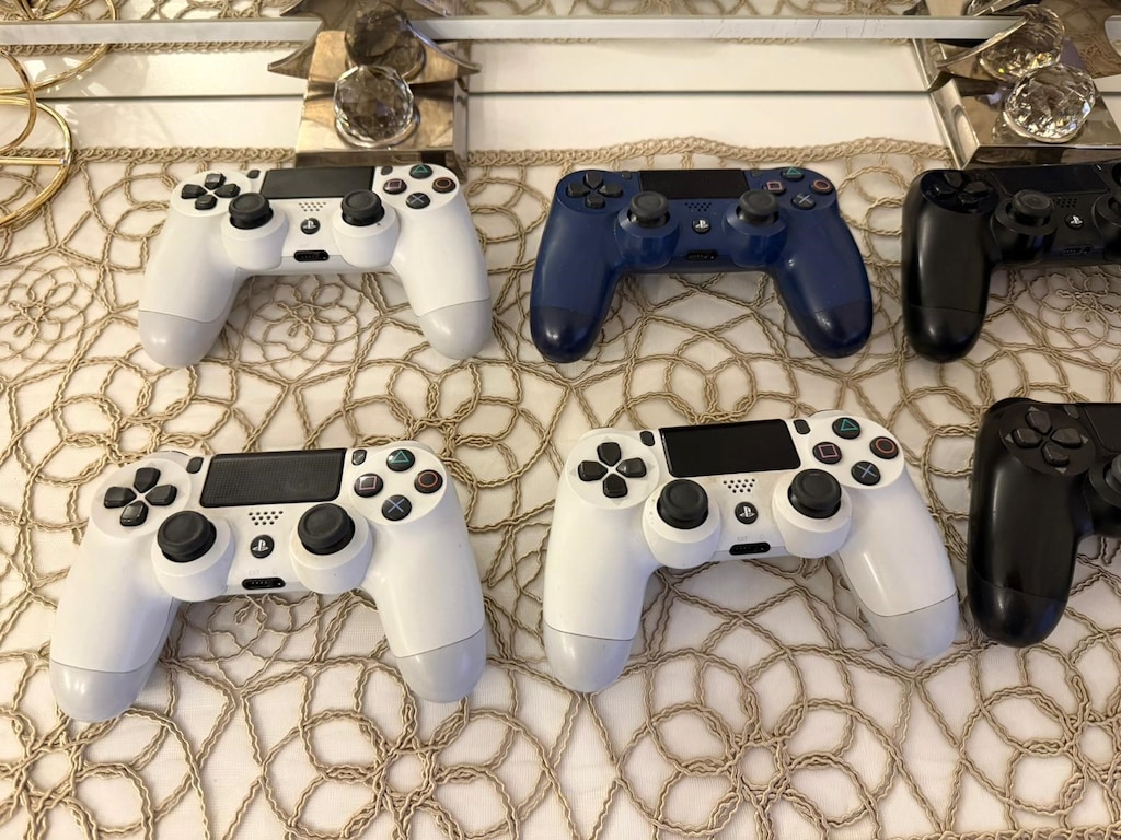 ' PS 4 KOL ORJİNAL 8 ADET PAZARLIKSIZ ADET FİYATI . - 3