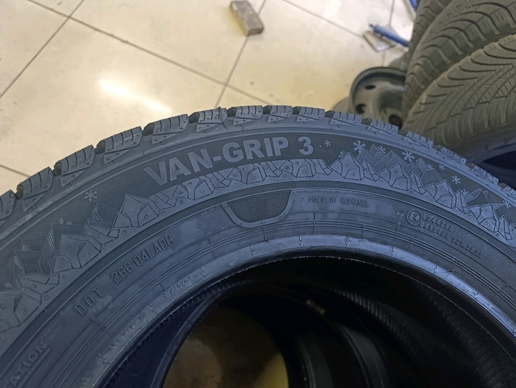215/65/16C 109/107R SEMPERİT VAN-GRİP3 2026 - 4