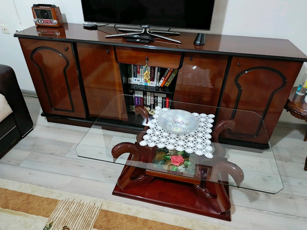 Temiz koltuk takımı,çalışma masası, vitrin, konsol, orta sehpa - 9