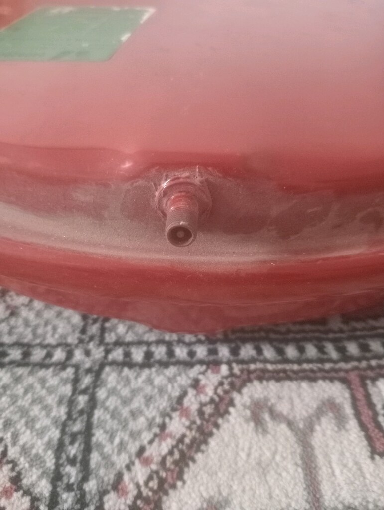Kombi genleşme tankı - 5