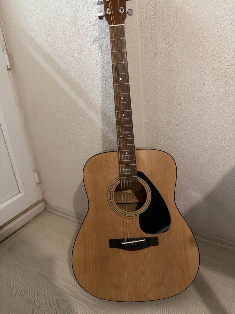 Yamaha F310 Akustik Gitar – Sıfır Ayarında, Fatural