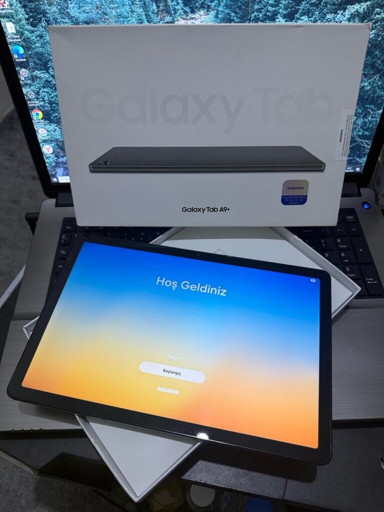 Samsung tap 9 plus - 2
