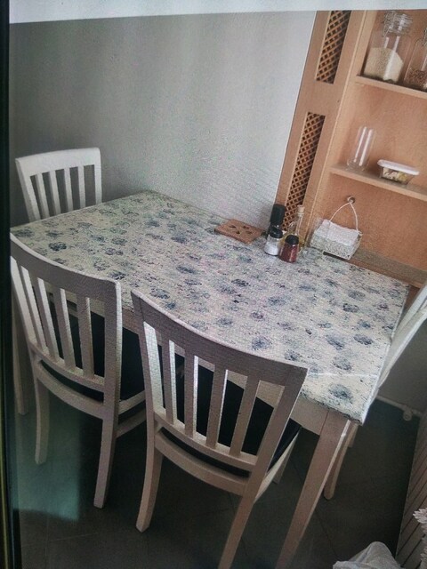 kelebek mobilya mutfak masasi