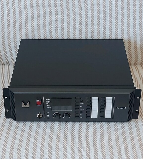 Honeywell INTEVIO RK-MCU(EN-B) Acil Anons Sistemi Ana Kontrol Ünitesi