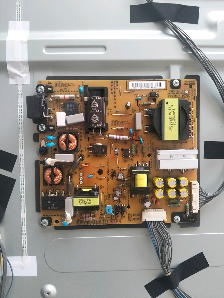 LG 42LA640S Anakart Hoparlör Ayaklık ve Diğer Parçaları - 3
