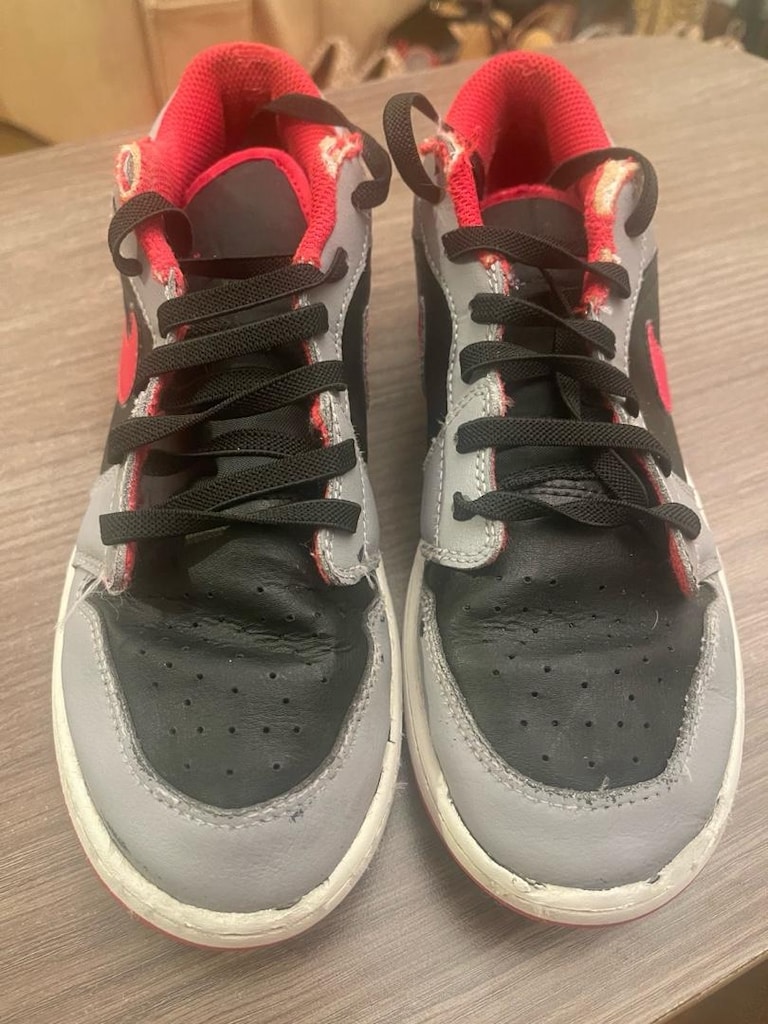 NİKE AİR JORDAN 1 LOW BASKETBOL AYAKKABI