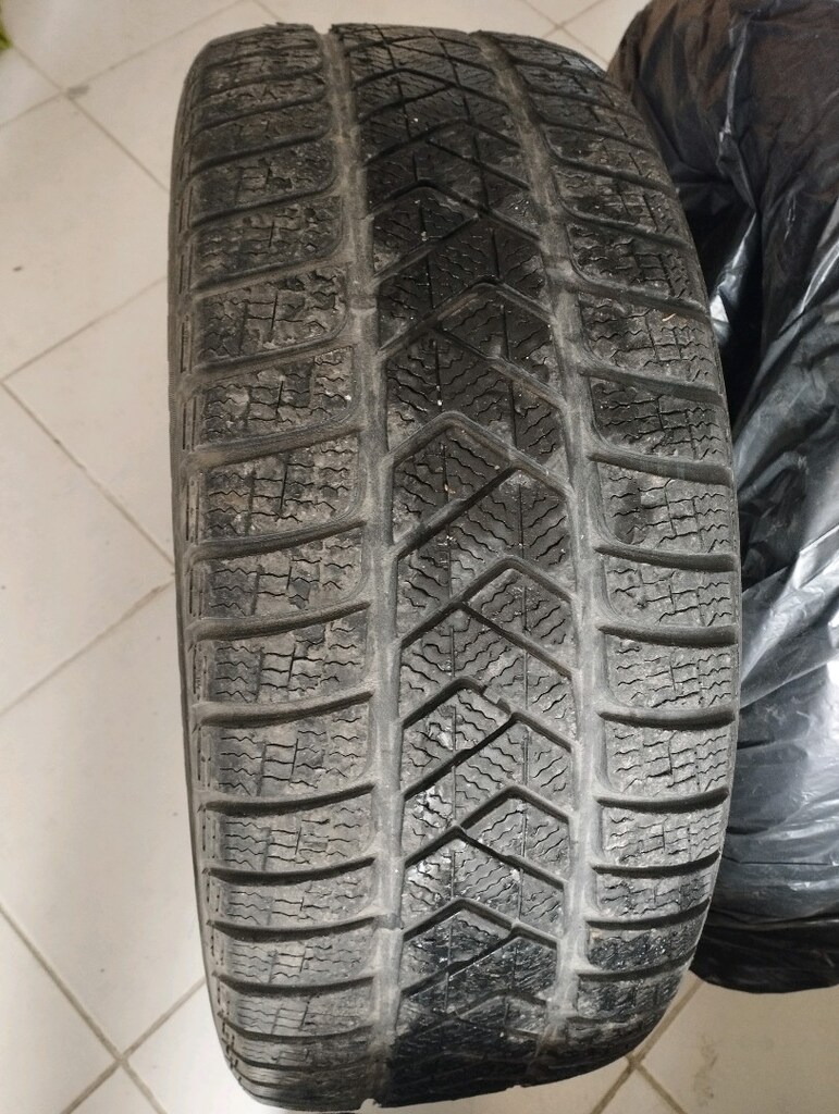 PIRELLİ LASTiK - 3