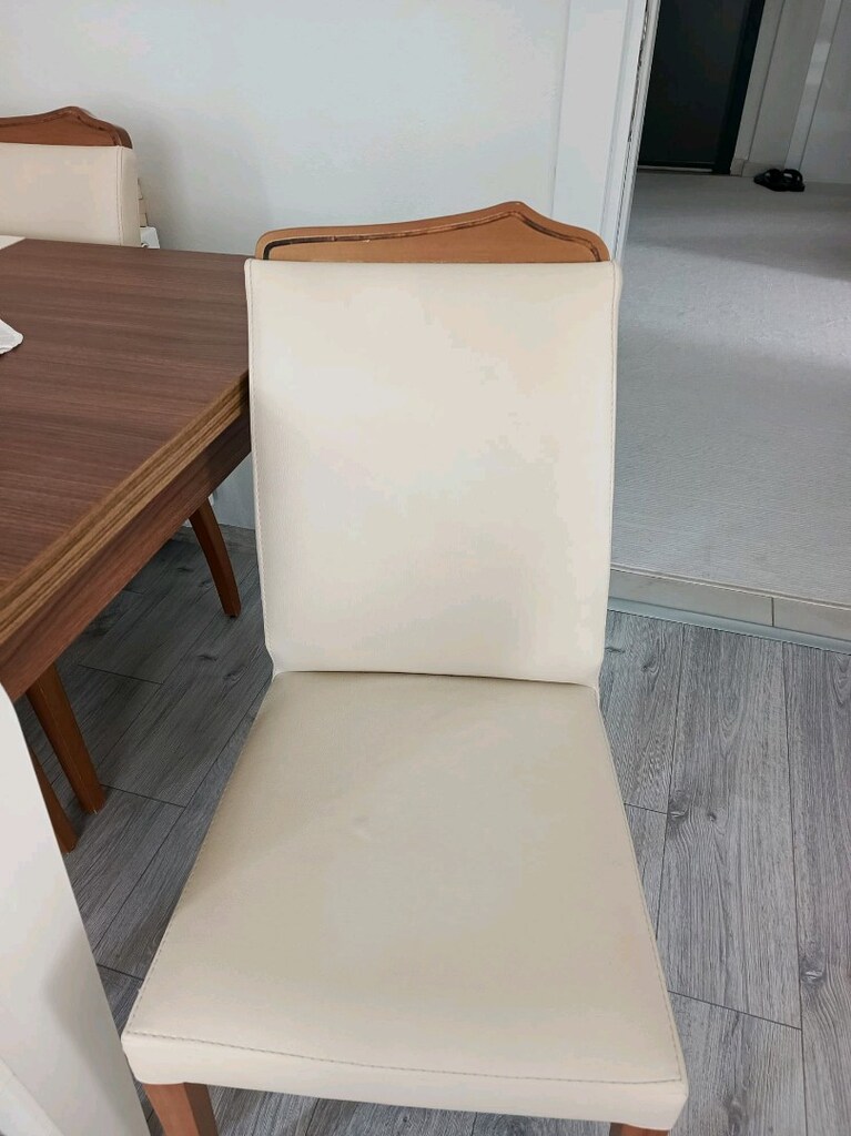 Açılabilir yemek masası 6 sandalye deri kumaş kaşıklık bölmesi bulunur - 2
