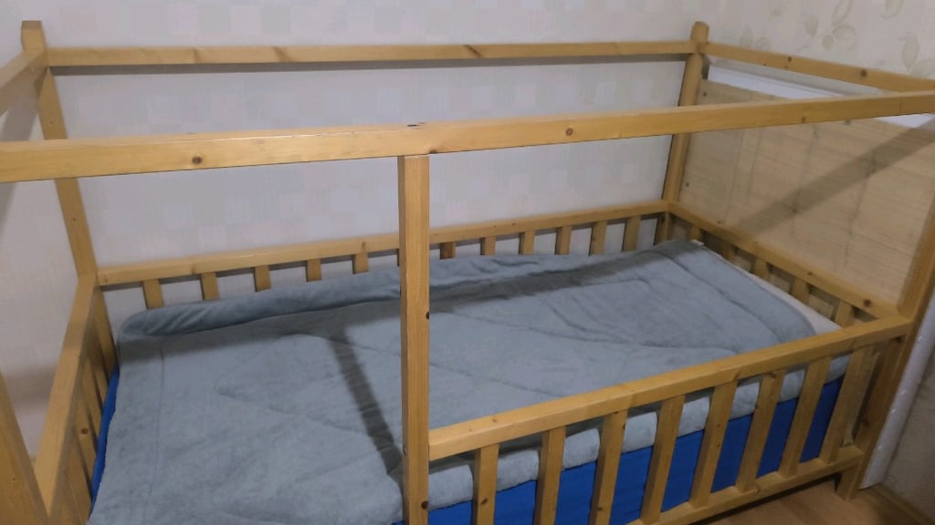 montessori yatak kitaplık - 2