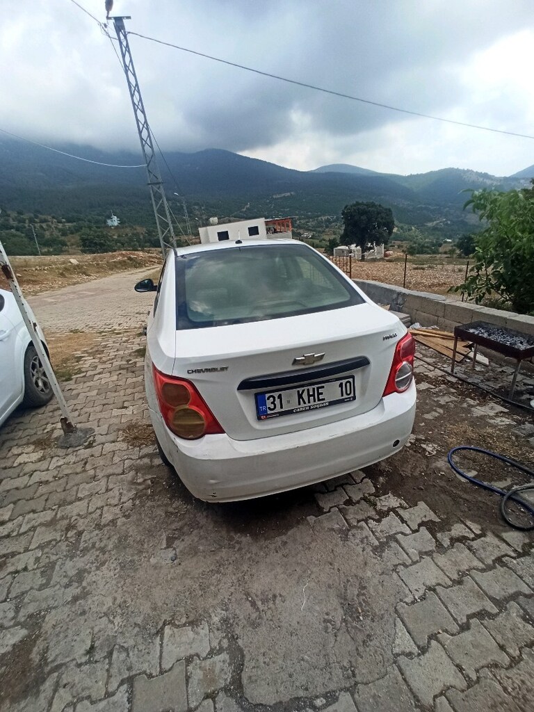 2013 Chevrolet Aveo - 5