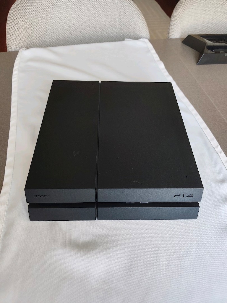 TERTEMİZ PS4 500GB 2 KOL 2 OYUN - 4