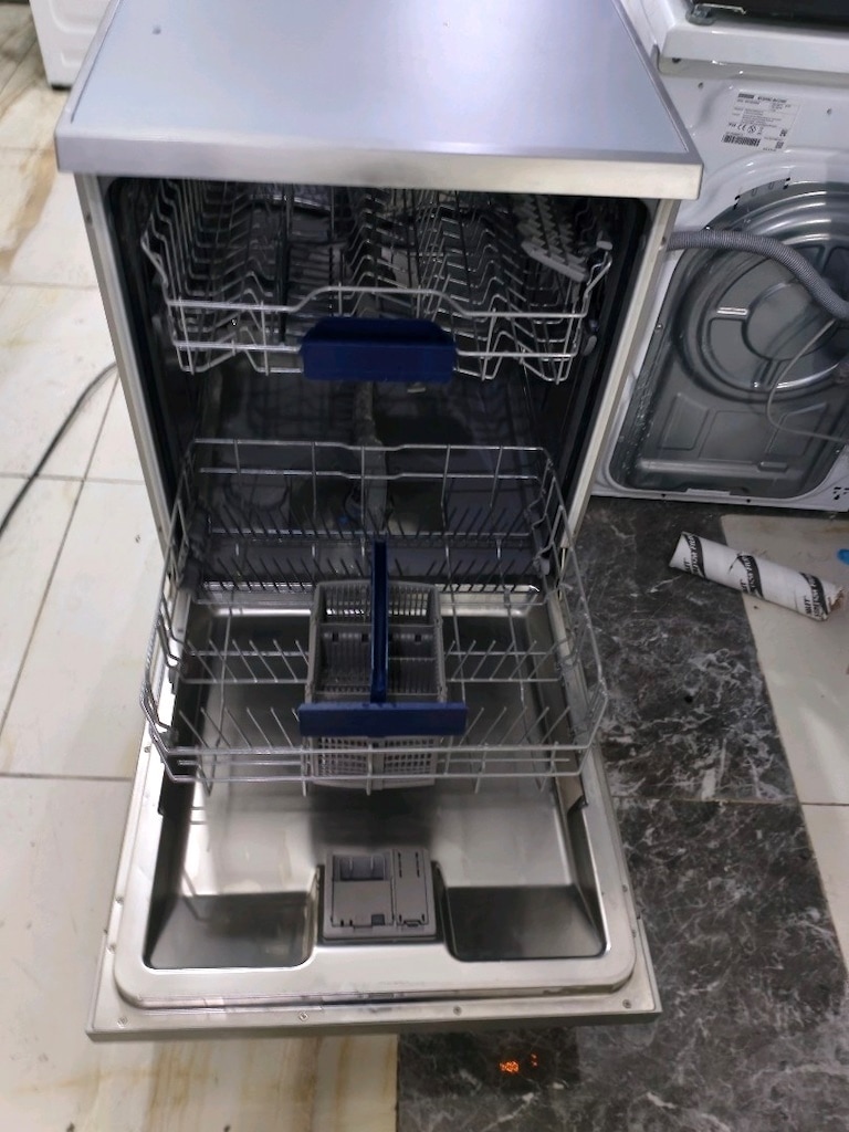 6.000 TL Etkin Siemens inox 4 programlı dijital ekran çok temiz bulaşı - 7