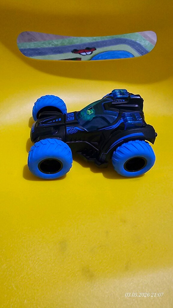 Monster Trucks - 3
