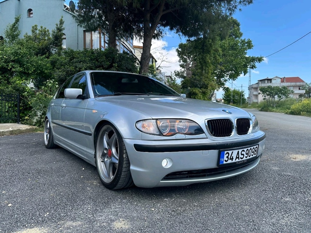 Gümüş Renk BMW - 17