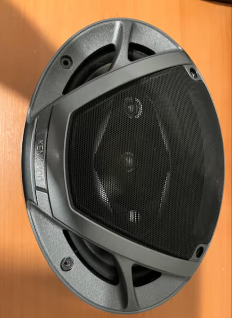 SONY XM-N1004 amfi + 4 adet Kenwood KFC-S6983 oval hoparlör - 5