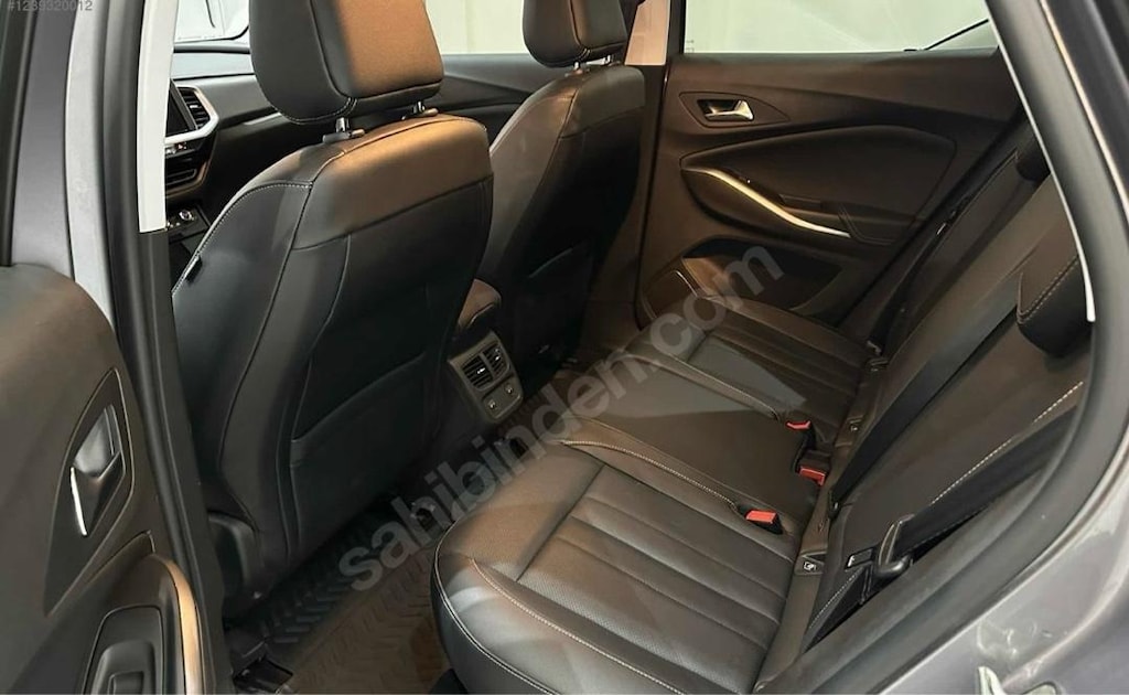 OPEL GRANDLAND 2022 1.5D ULTIMATE - 17