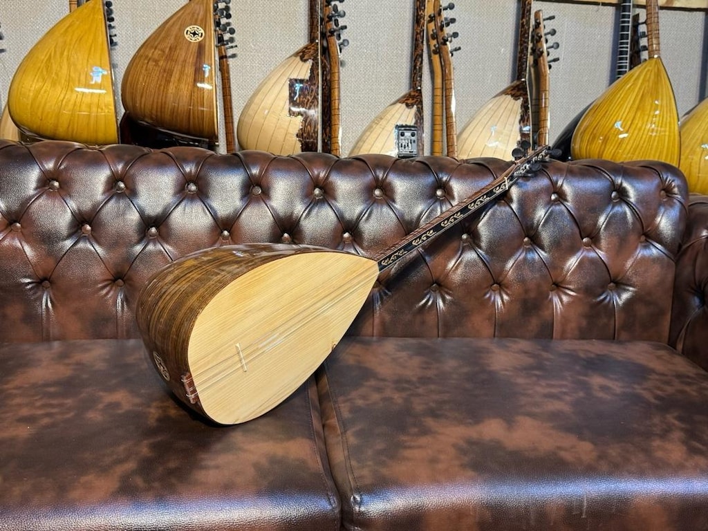 TAM PROFESYONEL 40 TEKNE CEVİZ AĞACI KISA SAP BAĞLAMA SIFIR SAZ - 5