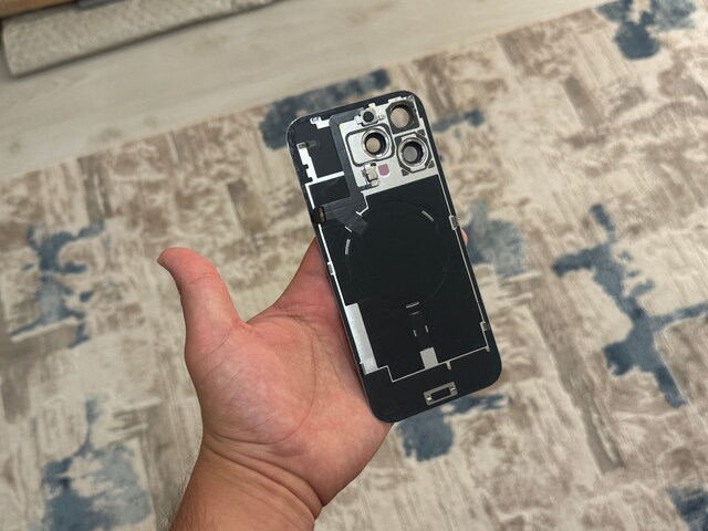 Orjinal Çıkma Hatasız iPhone 16 Pro Max Arka Cam Ve Flaş Flexi