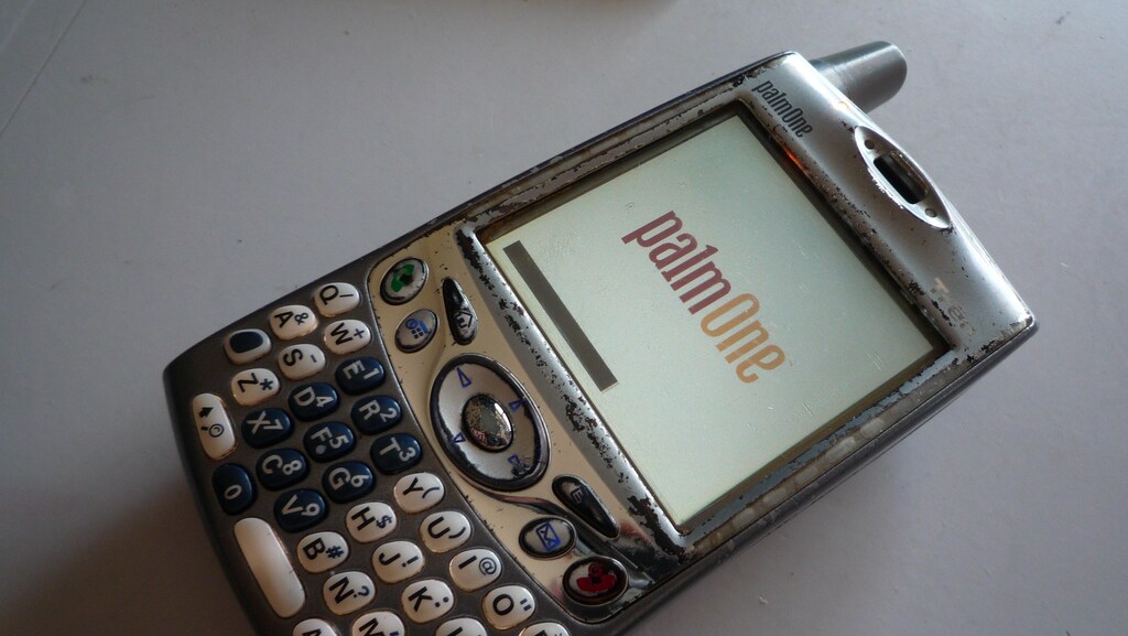 Palm One Treo PDA Cep Telefonu - 2