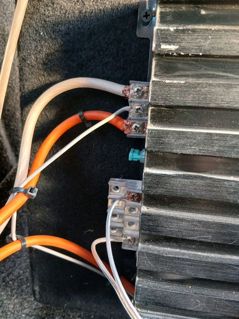 jbl bufer - 12