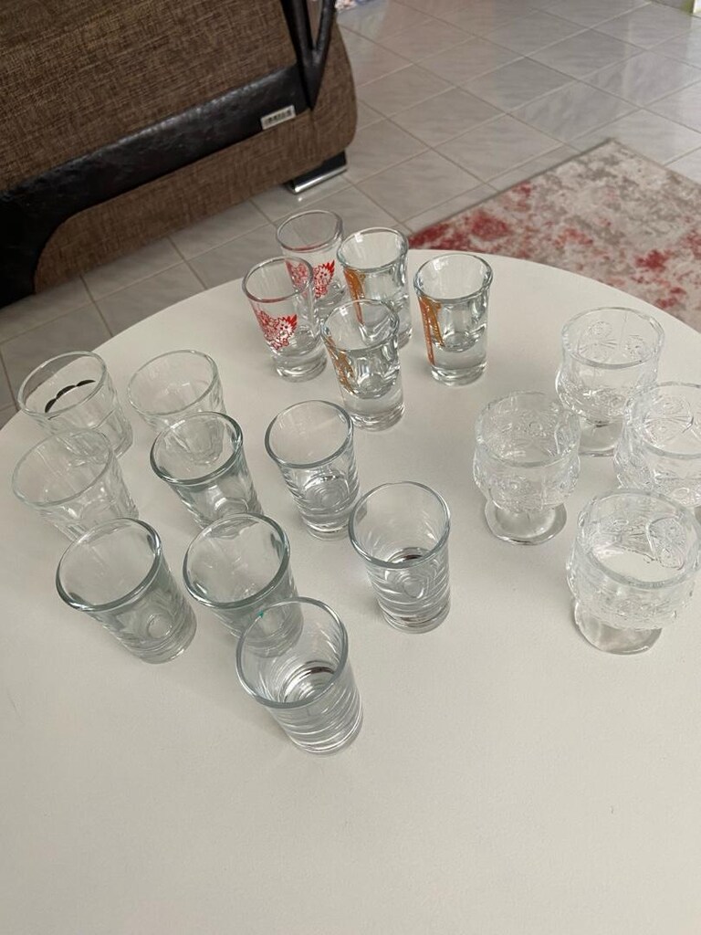18 adet kristal ve düz şat bardakları - 2