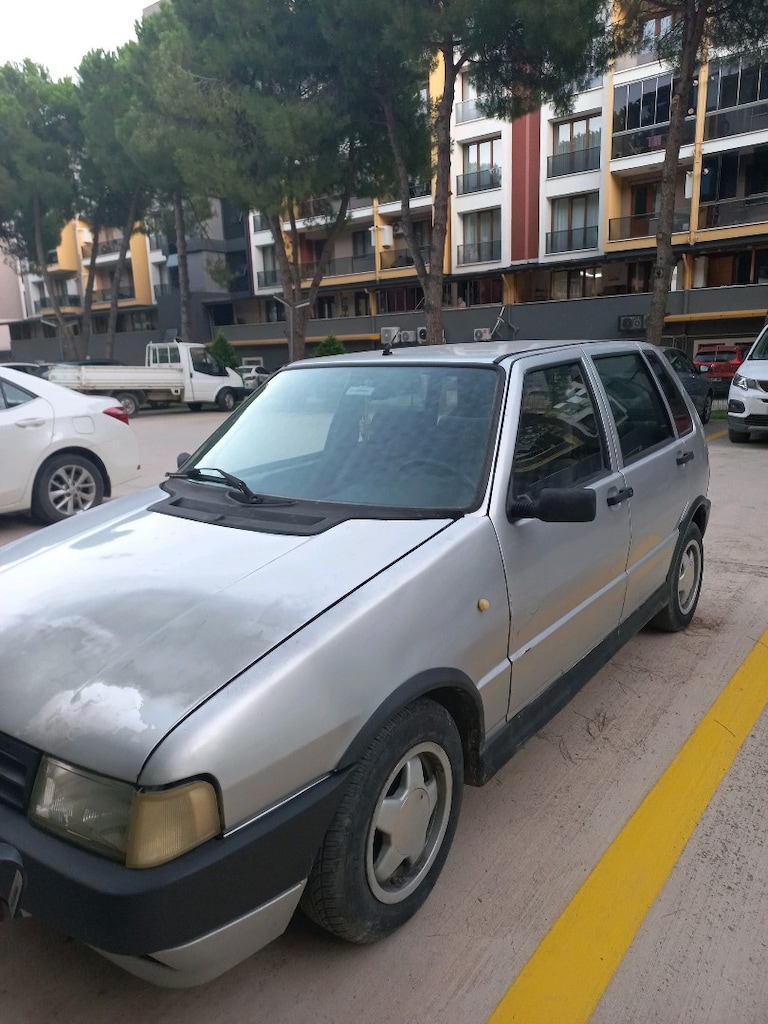 Fiat Uno 70S - 8