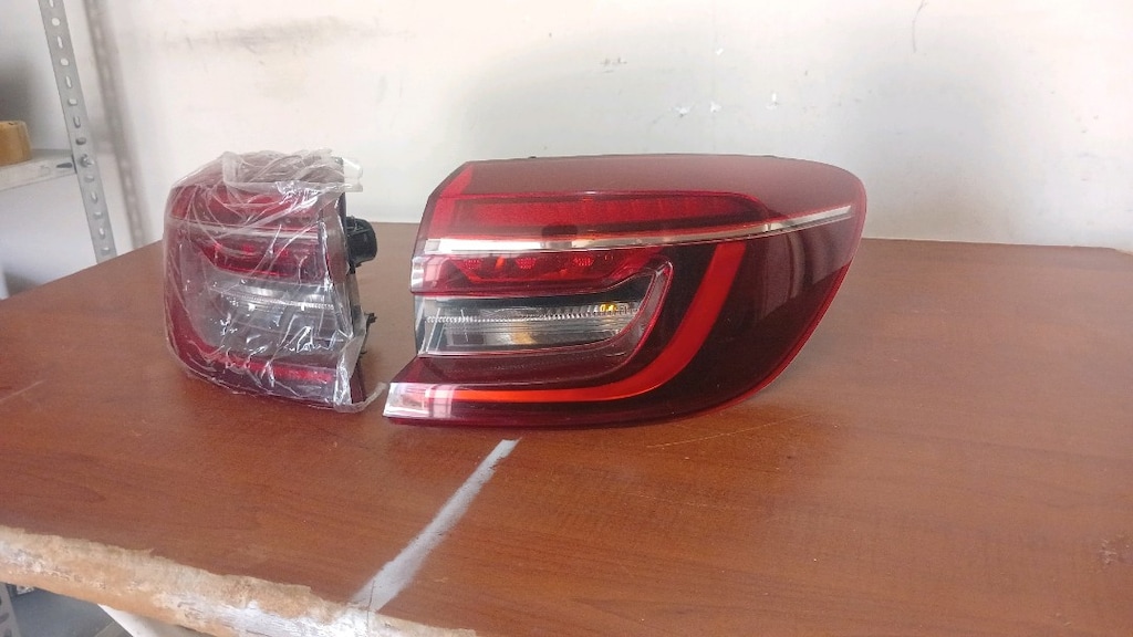 RENAULT CLİO 5 SAĞ SOL DIŞ STOP ORJİNAL ÇIKMA HATASIZ KARGO OLUR - 2