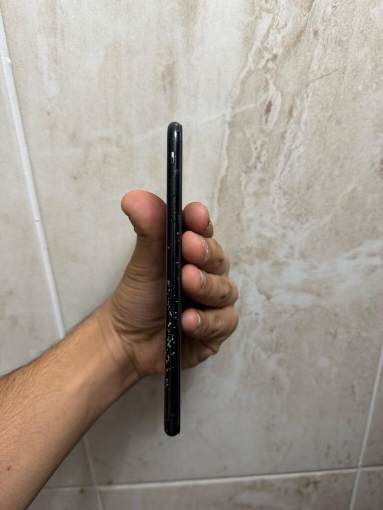 Apple 7 Plus TR cihazı İcoldu kitli - 3