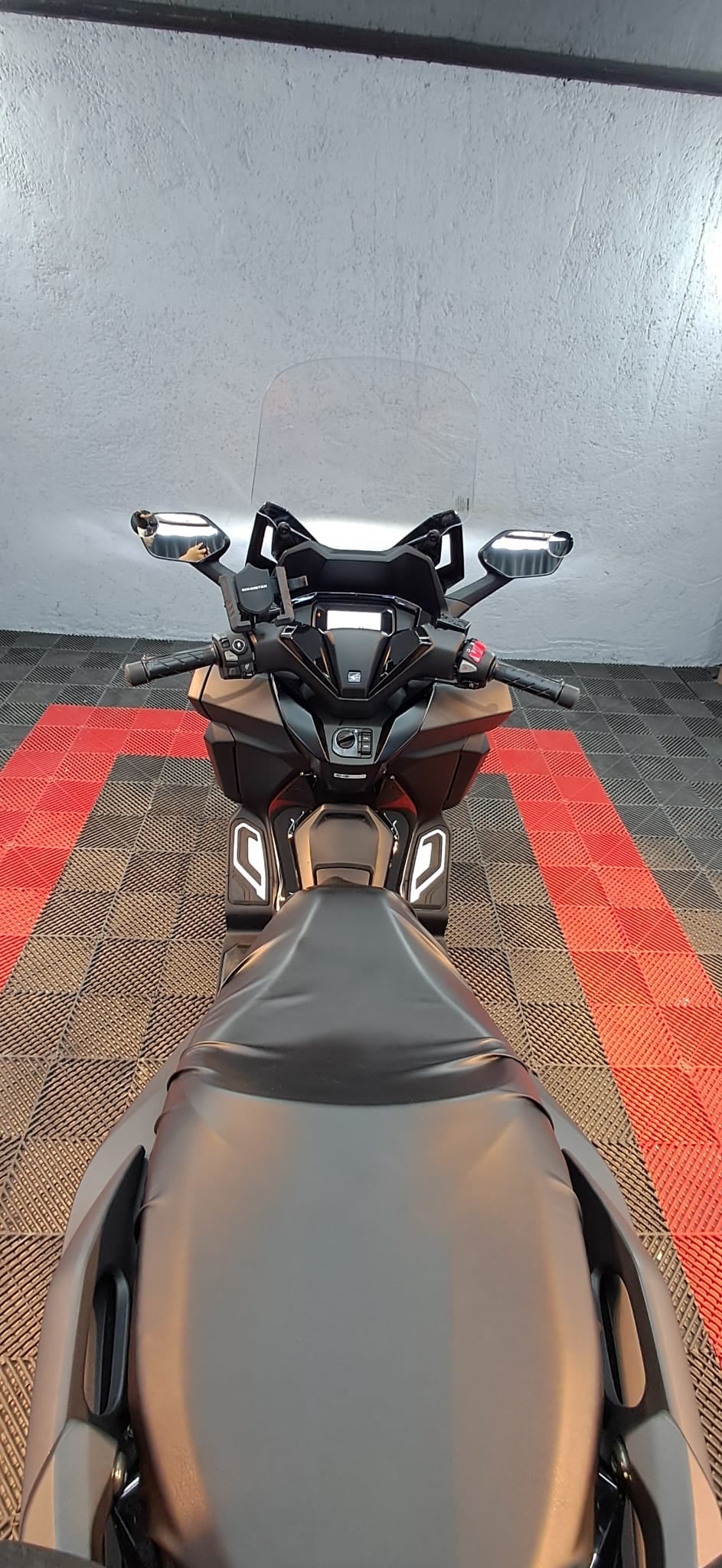 İLK SAHİBİNDEN HATASIZ HONDA FORZA SE - 4