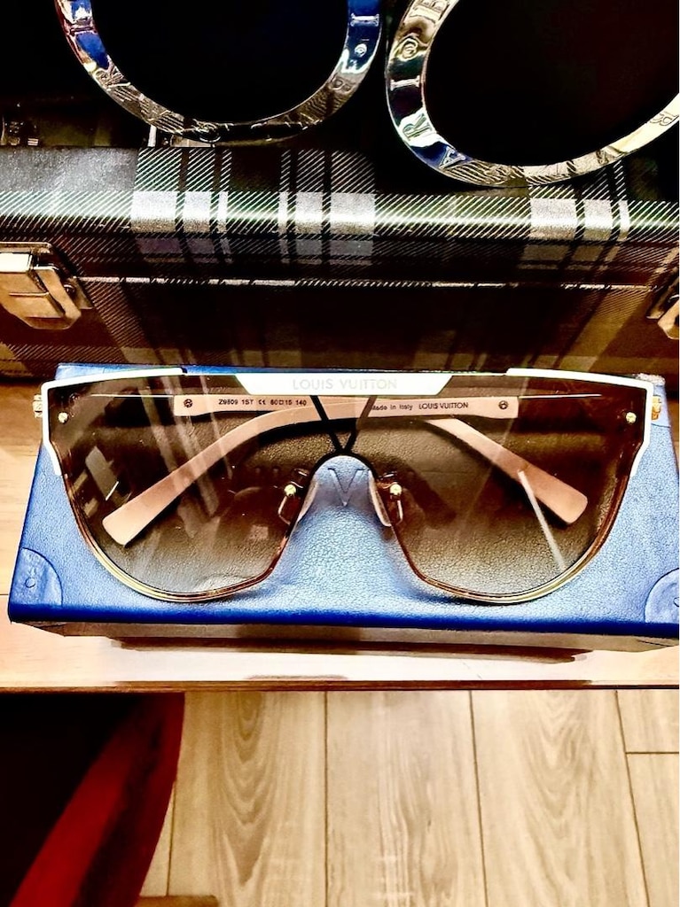 ‼İTHAL/SIFIR/ORİJİNAL/Louis Vuitton Z9809 UV400 Degrade Camlar