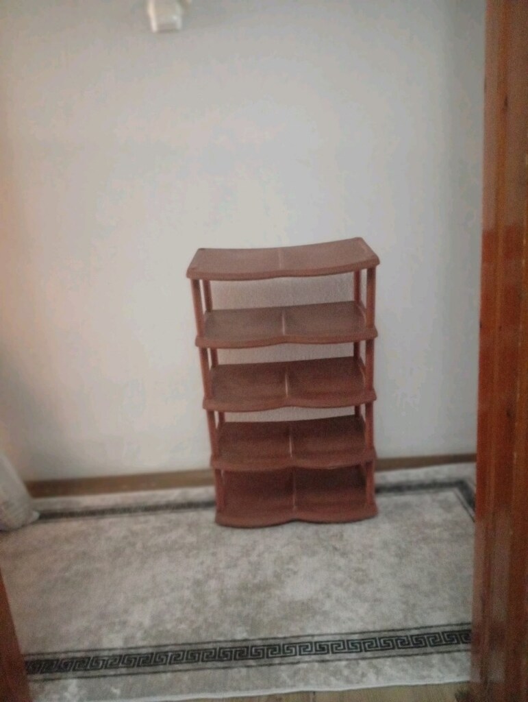 ayakkabılık bir sorunu yok yeni gibi - 3