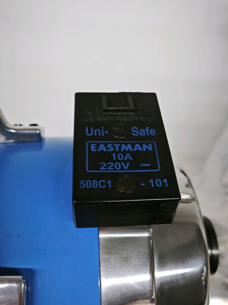 eastman kesim motoru, kesim masası, pastal başı - 9
