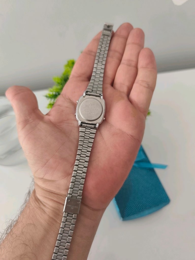 Orjinal Casio Mini Çelik Dijital Kadın Saat - 18
