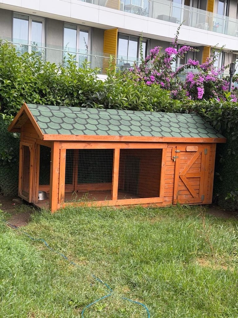 Köpek Kulübesi Ahşap Malzemeden Yapılmış - 2