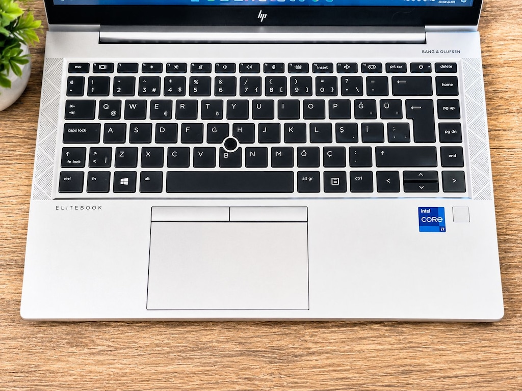 Premium HP EliteBook 840 G8 | i7 11.Nesil | SSD | Temiz Cihaz - 2