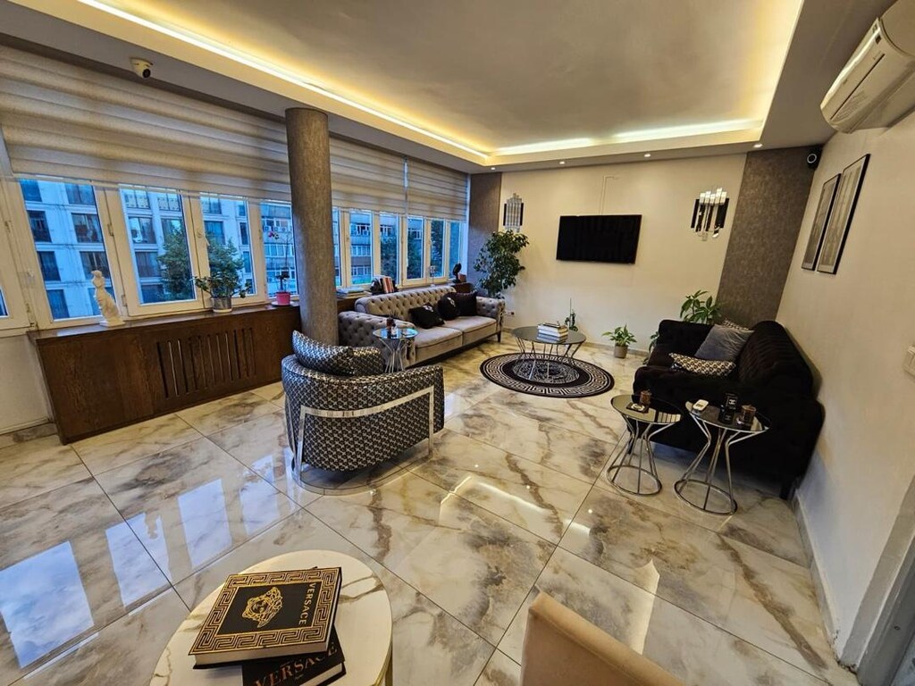 Toplu Satış Salon Koltuk ve Dresuar Takımı - 11