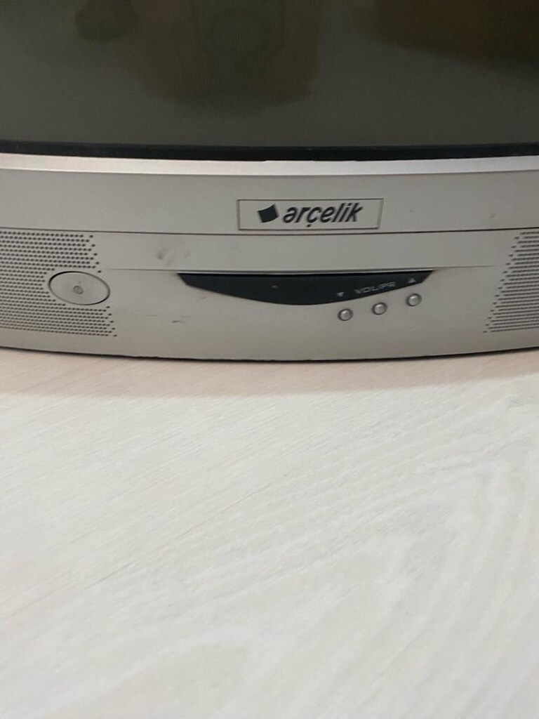 eski tüplü renkli Arçelik televizyon - 2