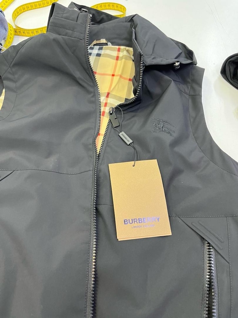 burbery yelek - 2