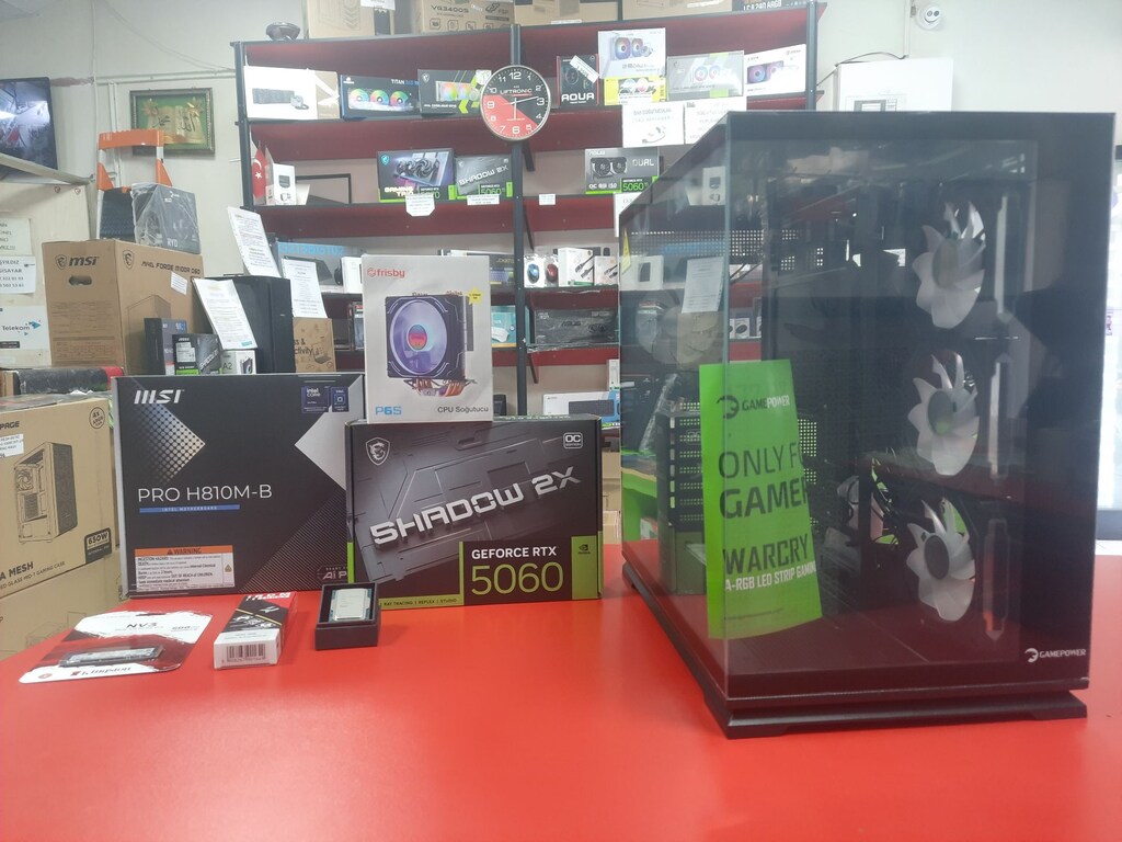 69,999₺ - TÜM KARTLAR 2 TAKSİT- AKVARYUM CAM KASALI SIFIR PC'LER - 3