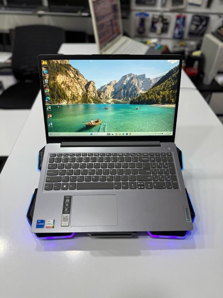 NOKTA HATASIZ LENOVA İDEAPAD DOKUNMATİK EKRANLI LAPTOP ~ İNTEL i5 - 2