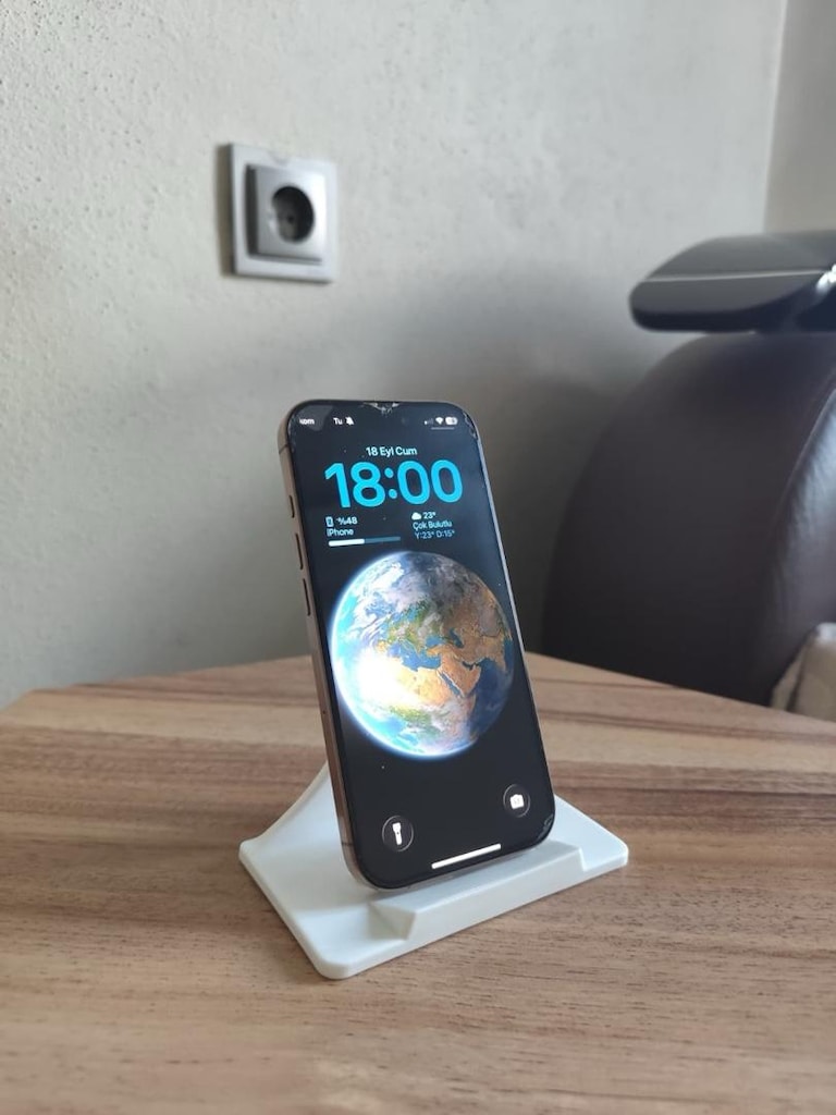 İPHONE 16 PRO - 3
