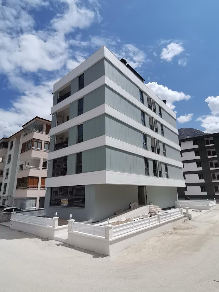 PERFO PANEL ÇİT - 8