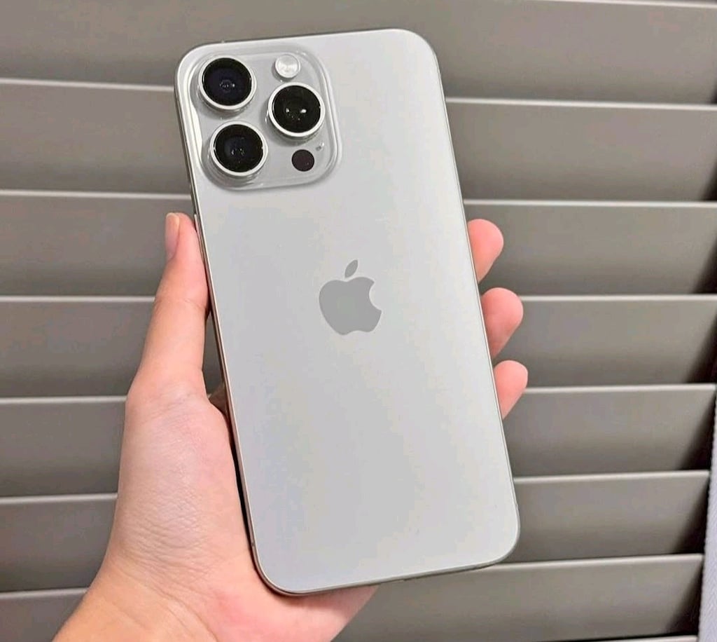 15 PROMAX 256 GB