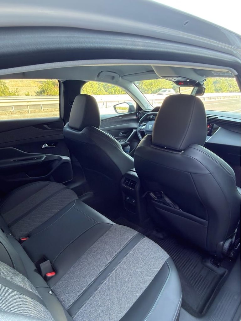 SAHİBİNDEN PEUGEOT 408 1.2 PURETECH ALLURE 2023 MODEL (C1 DONANIM) - 7