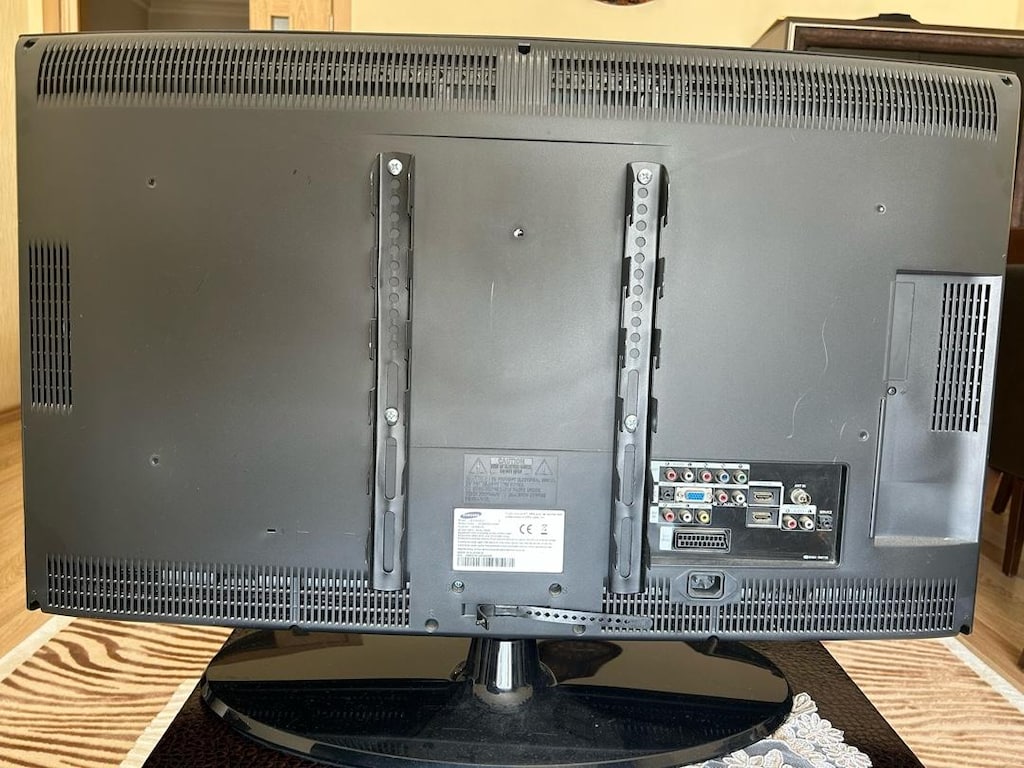Samsung led tv - 2