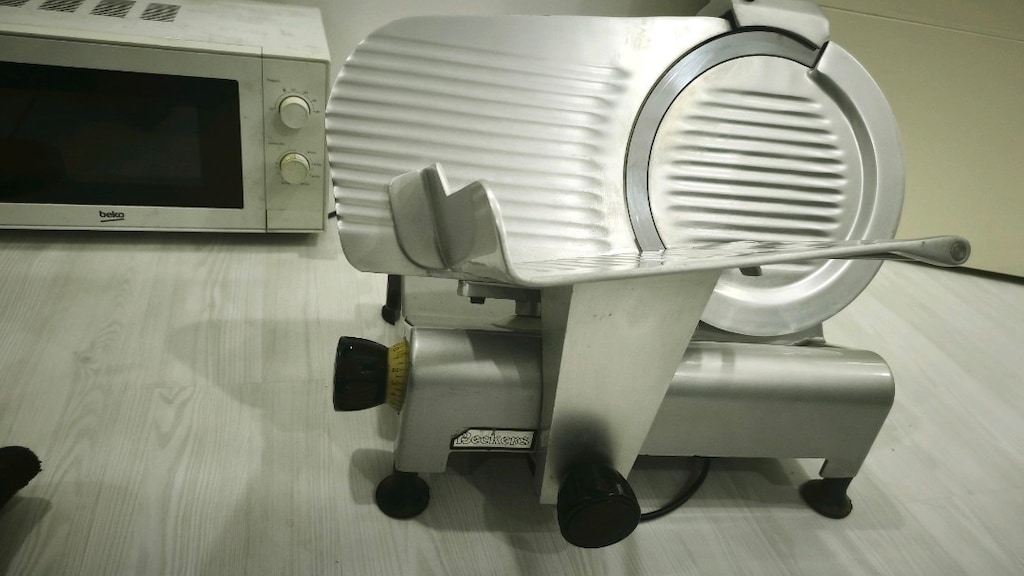 Slayzer Beekers İtalyan Sucuk Salam Kesme Makinesi - 5