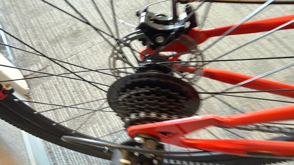 Geroni HUNTER - 26" - MTB - 16' - 21 Vites - V.B - Bej-Siyah/Kırmızı - 5