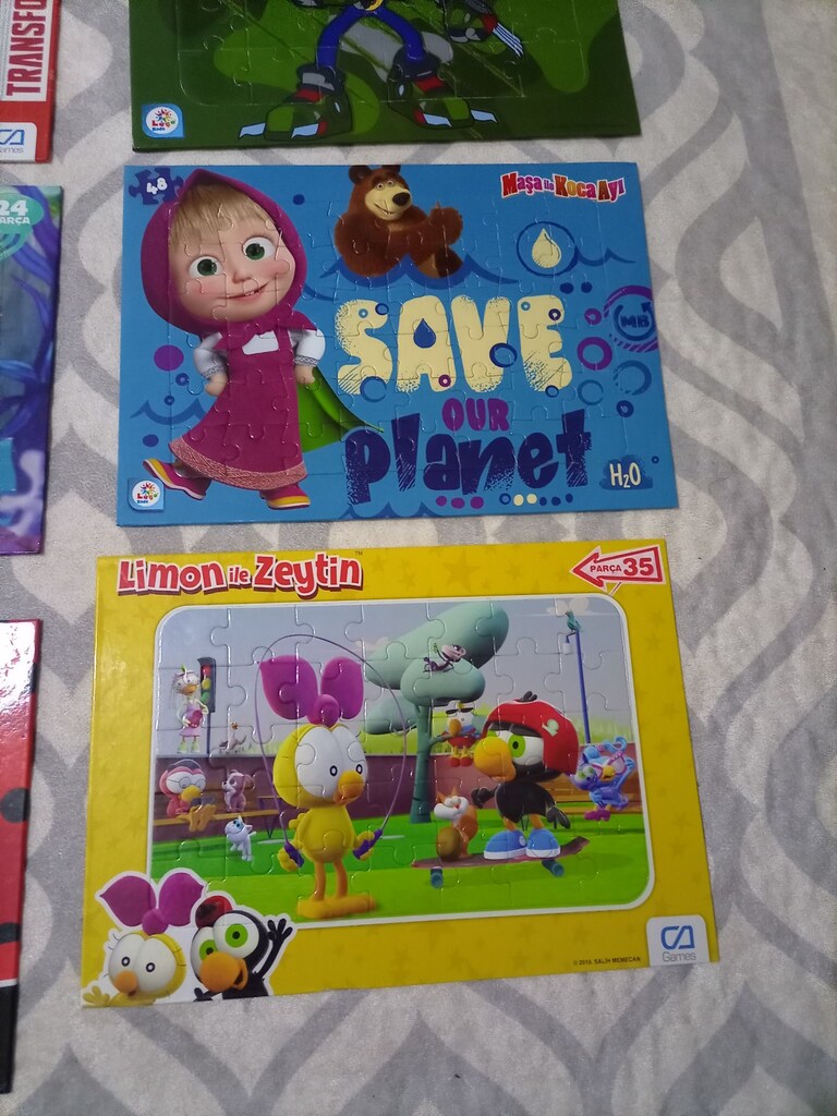 4 Puzzle Setleri 9Parça Takas olur - 5